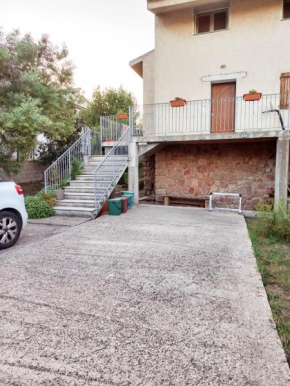 AnThoS, casa con giardino a pochi minuti da Alghero